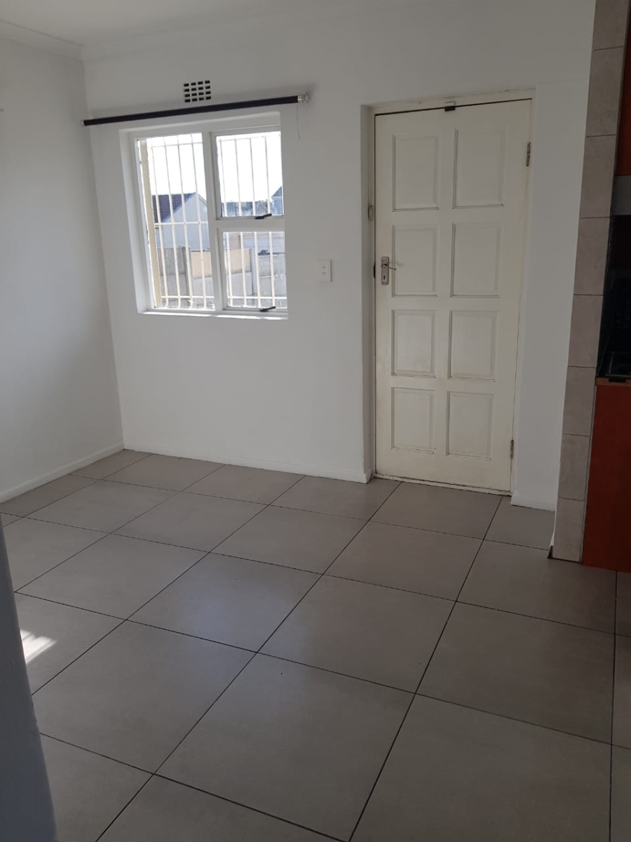2 Bedroom Property for Sale in Highbury Park Western Cape